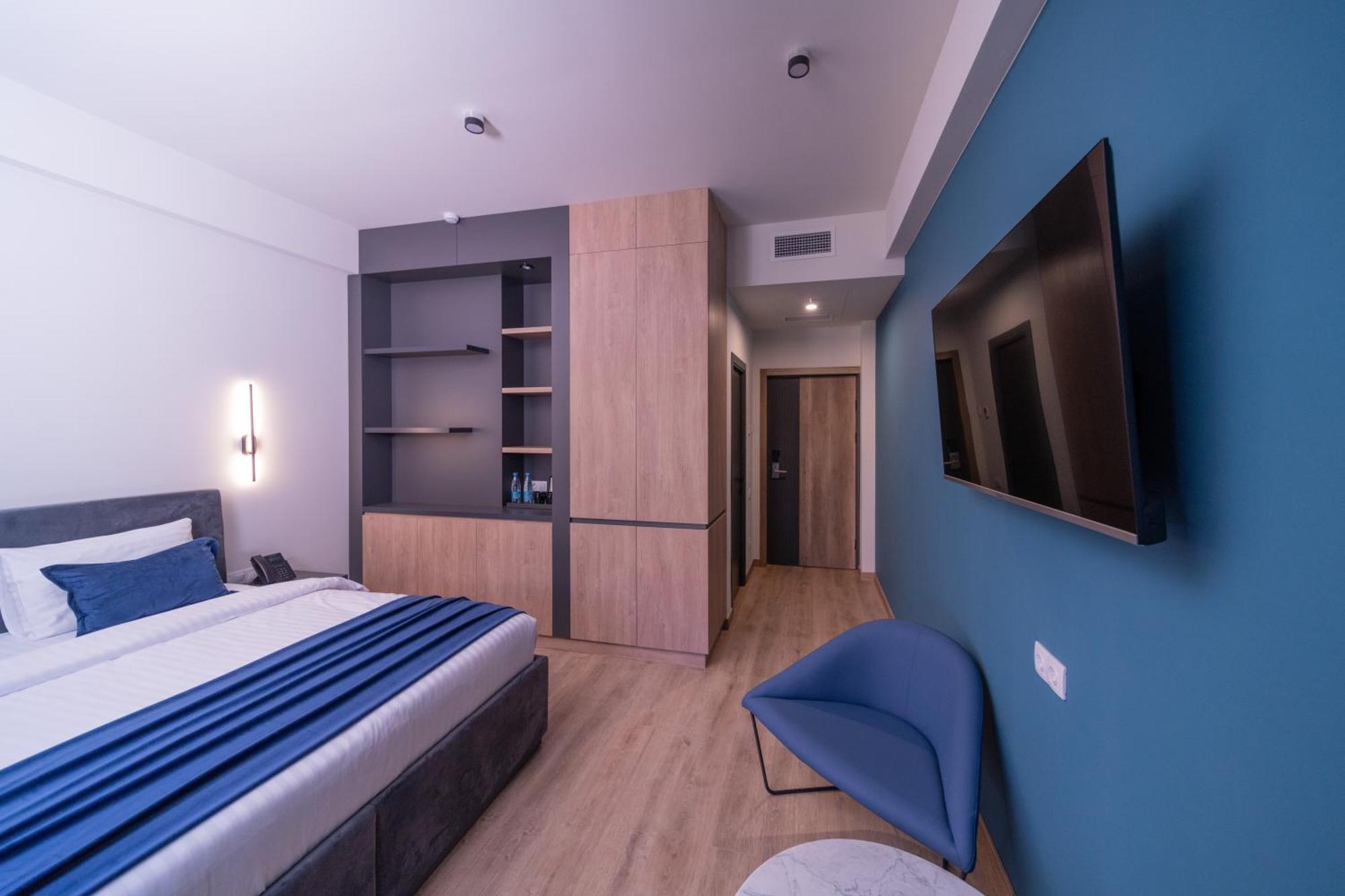 Dili Town Resort And Spa Дилиян Екстериор снимка